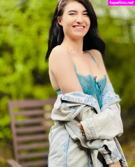 Elizabeth Reed OnlyFans Thumbnail #JkdSSoWp4y