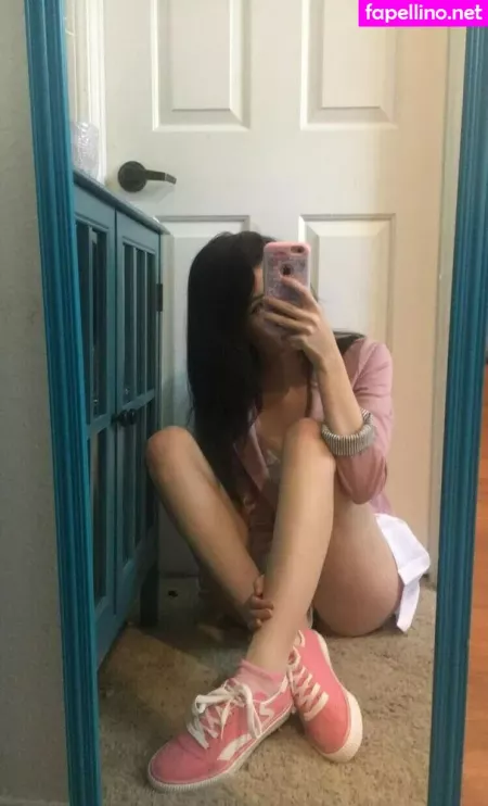 Elizabeth Reed OnlyFans Thumbnail #N2rz8m9j3V