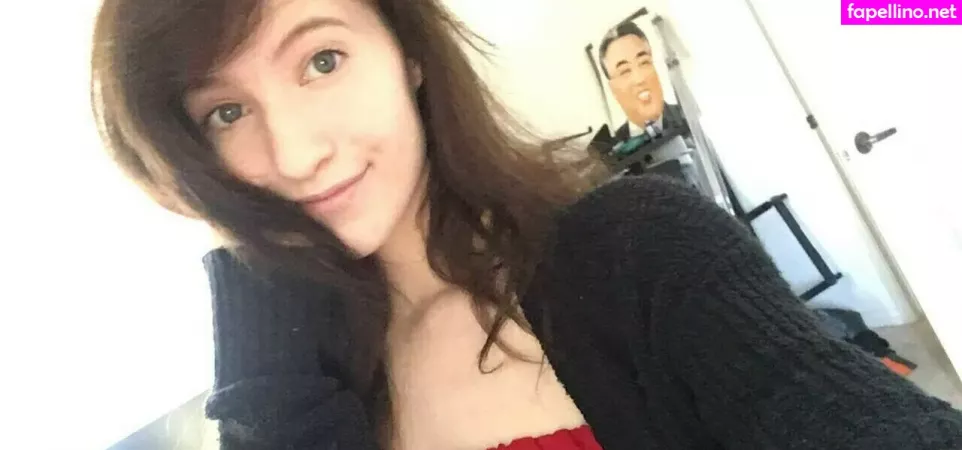 Elizabeth Reed OnlyFans Thumbnail #OsnFV1iY3W