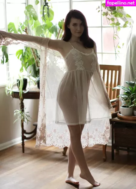 Elizabeth Reed OnlyFans Thumbnail #QEp5uXfTIk