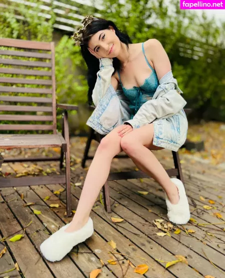 Elizabeth Reed OnlyFans Thumbnail #TfVLkFIWtV