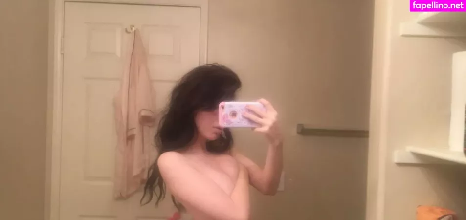 Elizabeth Reed OnlyFans Thumbnail #UHKuikHPLC