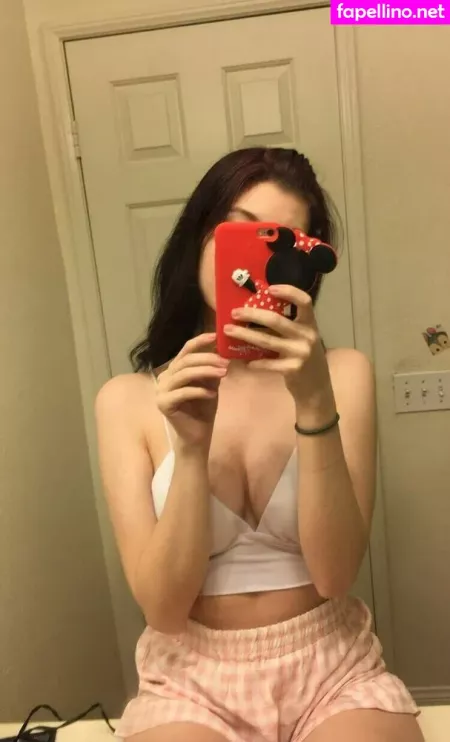 Elizabeth Reed OnlyFans Thumbnail #ZrBi3yHvE9