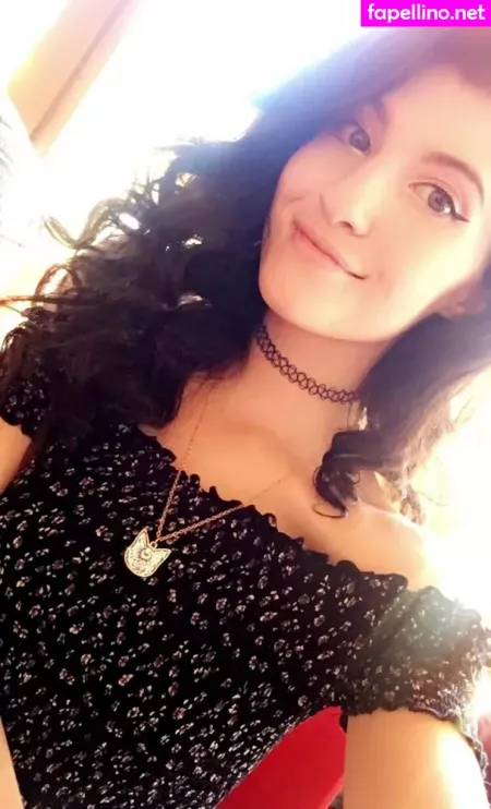 Elizabeth Reed OnlyFans Thumbnail #c4Zcz8IGlh