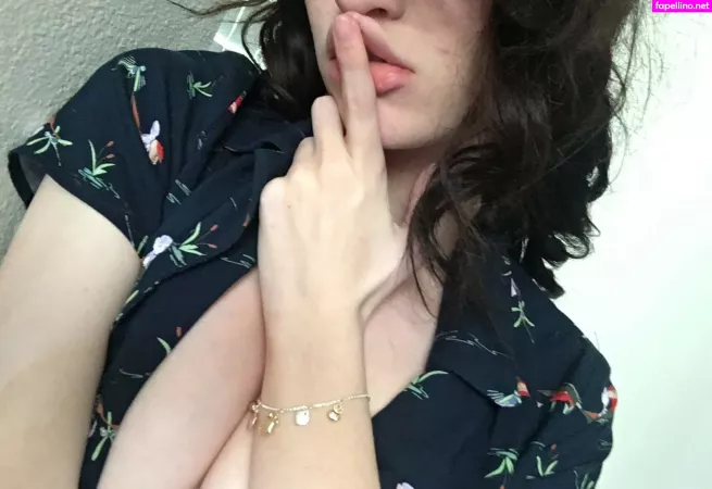 Elizabeth Reed OnlyFans Thumbnail #hEcIdrUZoS