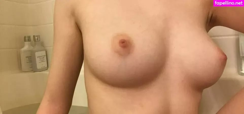 Elizabeth Reed OnlyFans Thumbnail #lED3vct1uY