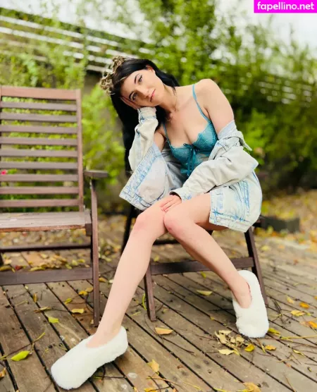 Elizabeth Reed OnlyFans Thumbnail #mMtghZPhGQ