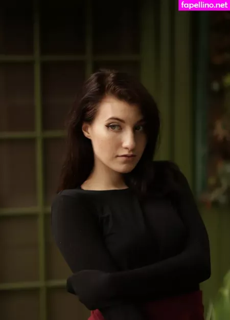 Elizabeth Reed OnlyFans Thumbnail #mnRCTq2WNp