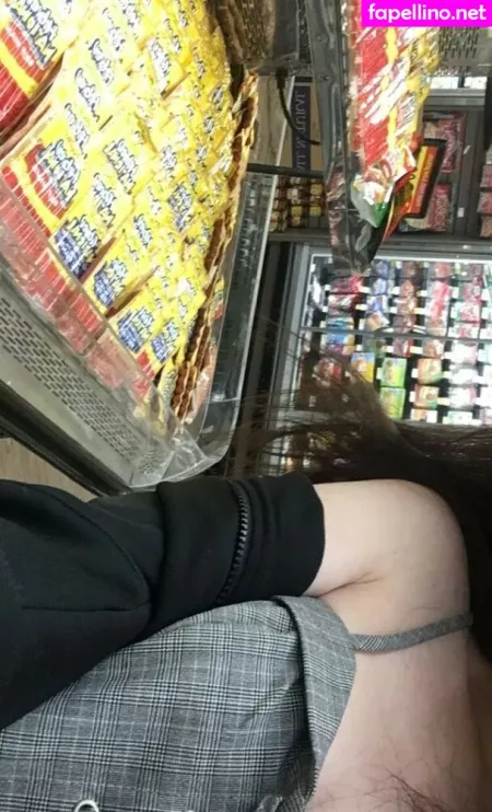 Elizabeth Reed OnlyFans Thumbnail #oSaWkkLtcz