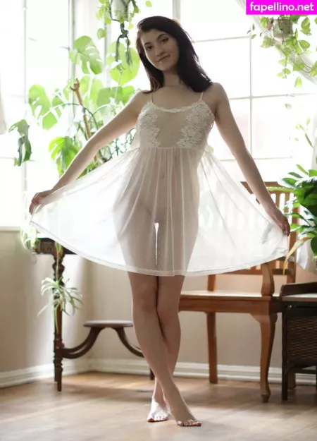 Elizabeth Reed OnlyFans Thumbnail #qIxolBUtZP