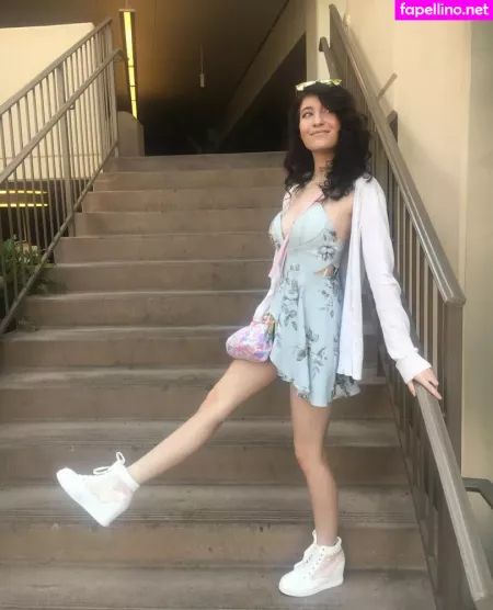 Elizabeth Reed OnlyFans Thumbnail #qOsRhD3qsa