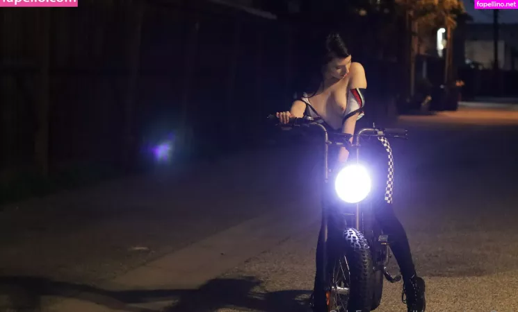 Elizabeth Reed OnlyFans Thumbnail #tnax6VrNWf