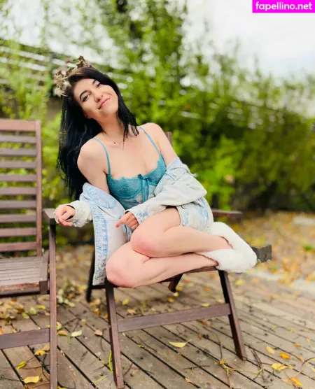 Elizabeth Reed OnlyFans Thumbnail #tzLNbZ3Chq