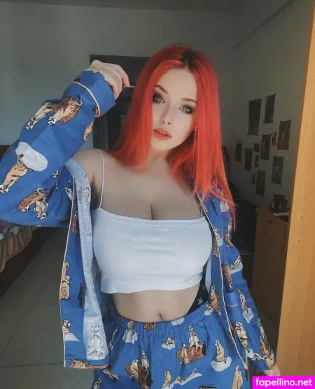 Elizabeth Renard OnlyFans Thumbnail #LdFel3HTTL