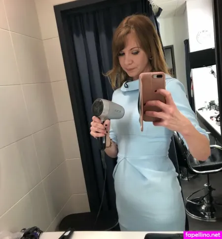 Elizabeth Rizzini OnlyFans Thumbnail #DsEI2V6cav