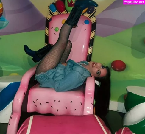 Elizabeth Rudy OnlyFans Thumbnail #pSLp4PQLOM