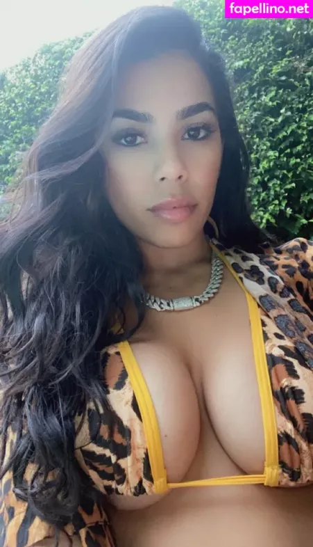 Elizabeth Ruiz OnlyFans Thumbnail #4YUP4B74q3