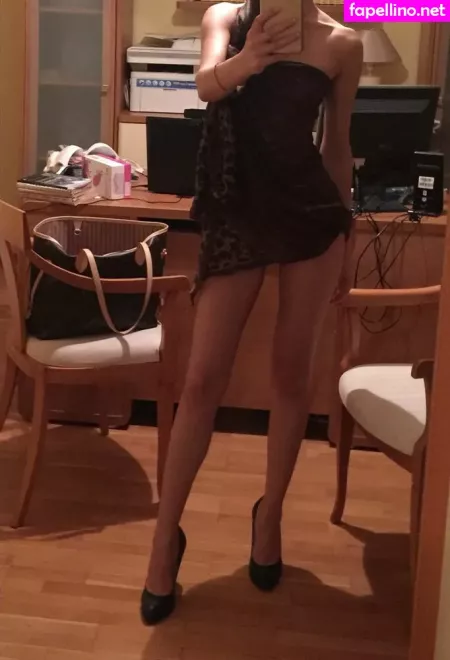 Elizabeth Sentbyeros OnlyFans Thumbnail #EEoyycAEuq