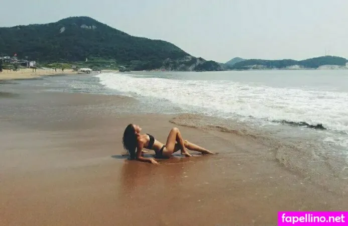 Elizabeth Stars OnlyFans Thumbnail #ZW9gsMOTOl