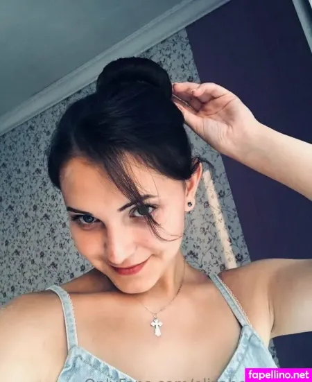 Elizabeth Stars OnlyFans Thumbnail #h0nk7la1hu