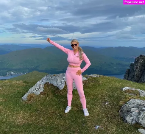 Elizabeth Taylor OnlyFans Thumbnail #REsVCDYMqZ