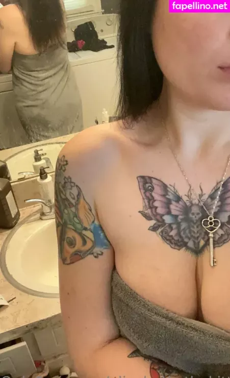 Elizabeth Thekitten OnlyFans Thumbnail #5M5JZlHGRR