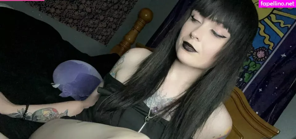 Elizabeth Thekitten OnlyFans Thumbnail #L81g2DcrOf
