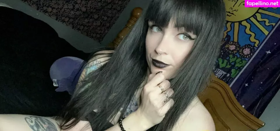 Elizabeth Thekitten OnlyFans Thumbnail #TRWT2Sk7Eq