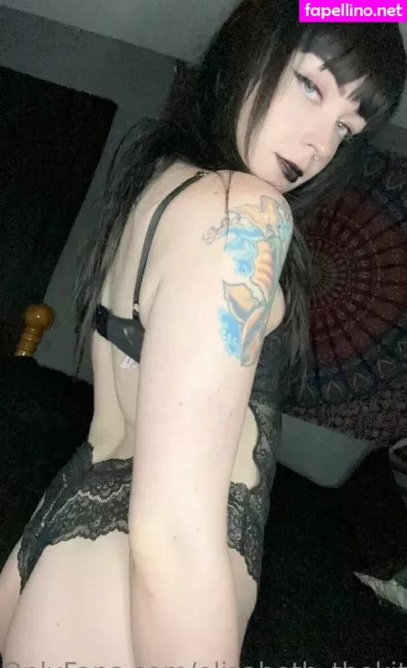 Elizabeth Thekitten OnlyFans Thumbnail #o2QRLipMJ1