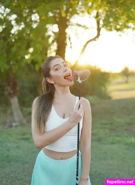 Elizabeth Torres 3 OnlyFans Thumbnail #7utBj5xDif