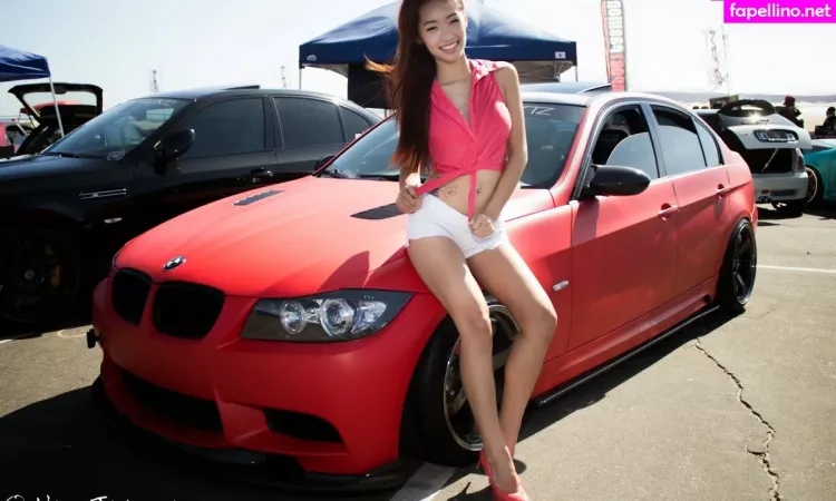 Elizabeth Tran OnlyFans Thumbnail #1Ms6Zb9OOJ