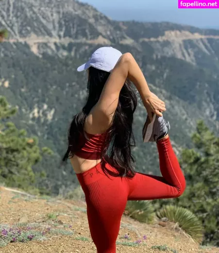 Elizabeth Tran OnlyFans Thumbnail #2fHi1y1lX6