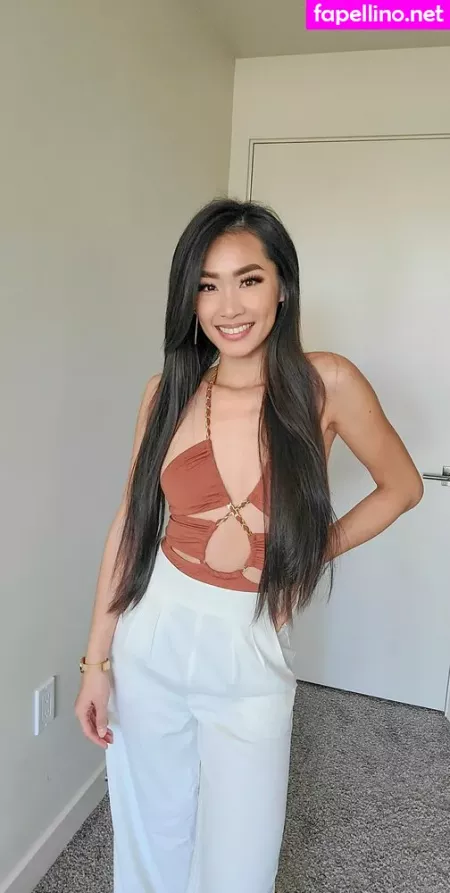 Elizabeth Tran OnlyFans Thumbnail #lWWmVnB2F2