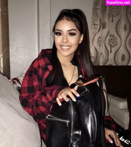 Elizabeth Velasquezz OnlyFans Thumbnail #MNrvDZsCIC