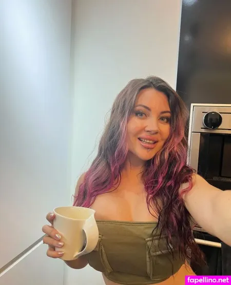 Elizabeth Vip OnlyFans Thumbnail #0gqOOuBLfv