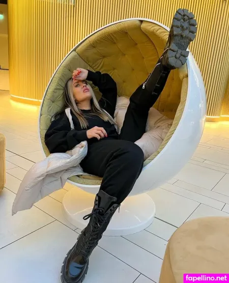 Elizabeth Vip OnlyFans Thumbnail #5wyGvxevd9