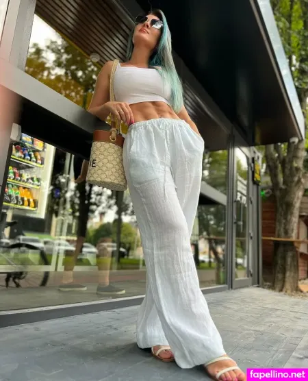 Elizabeth Vip OnlyFans Thumbnail #STD8WnqwHF