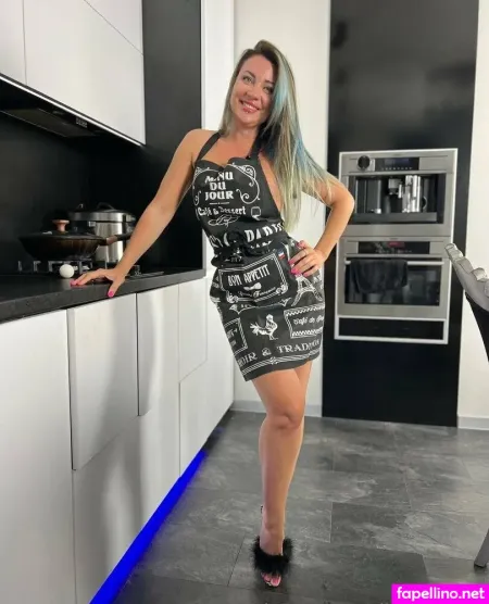 Elizabeth Vip OnlyFans Thumbnail #yZkSxFktgF