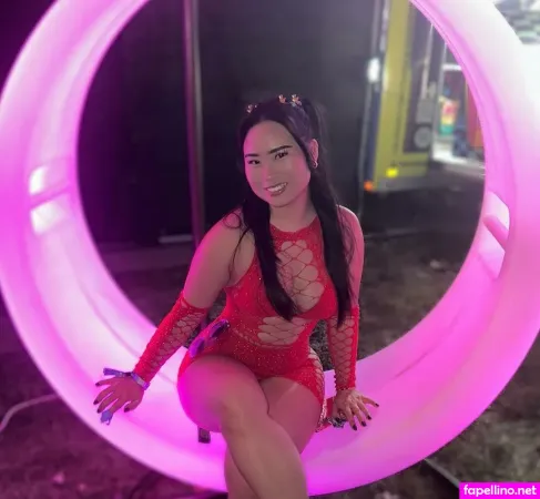 Elizabeth Vy OnlyFans Thumbnail #MDl2PDuzeM