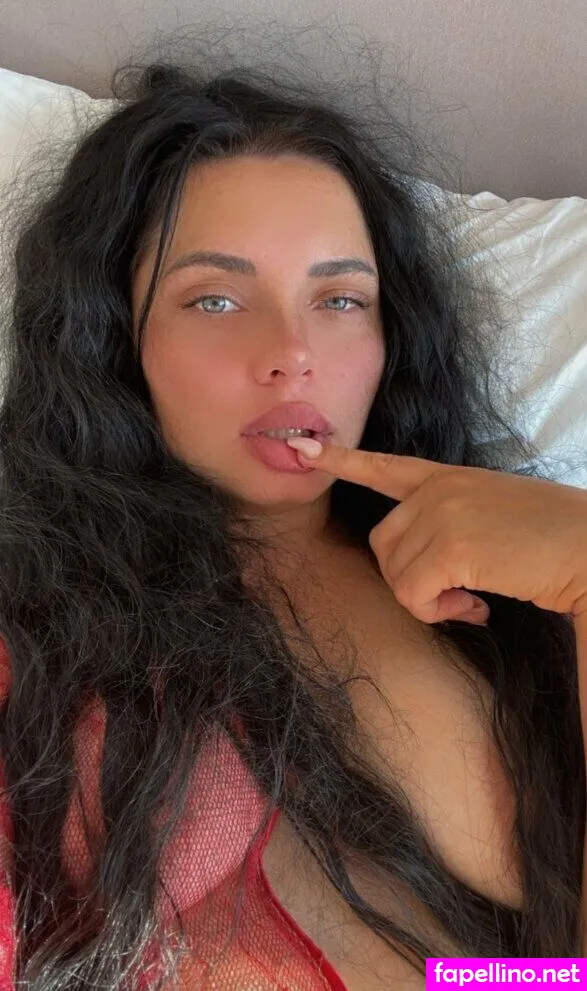 elizabeth_yorbunny, lifeofskylynn Nude Leaked OnlyFans Photo #O10RWmCDlP