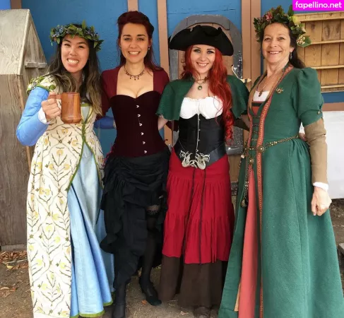 Elizabeth Zharoff OnlyFans Thumbnail #9A5NcOCUY9