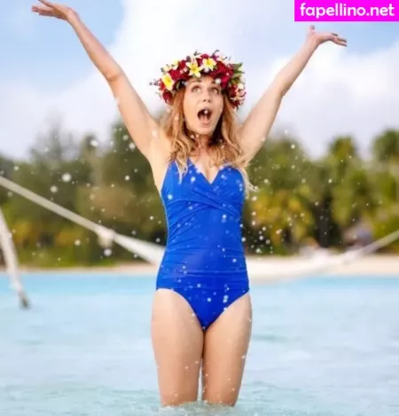 Elizabeth Zharoff OnlyFans Thumbnail #fFiRqL3jcF