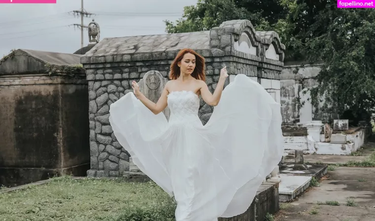 Elizabeth Zharoff OnlyFans Thumbnail #oI9mFer8Z5