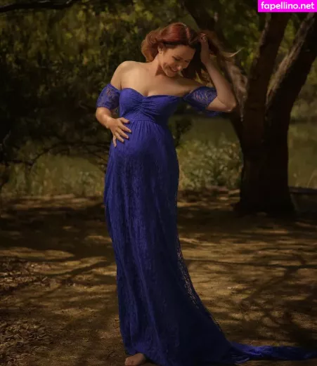 Elizabeth Zharoff OnlyFans Thumbnail #oTsn3pRTQA