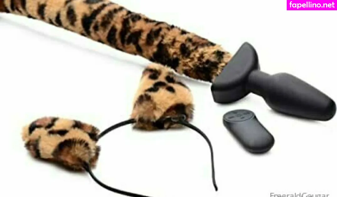 elizabethcarter69, emeraldcougar Nude Leaked OnlyFans Photo #GPVEBza89U