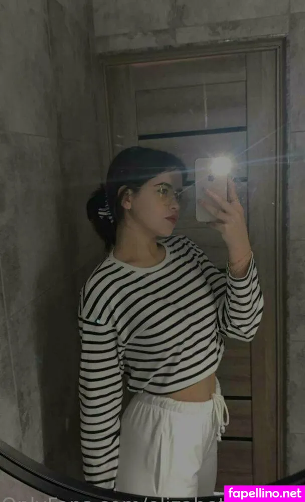 elizabethfrom.love, ewebzz Nude Leaked OnlyFans Photo #XYUI5RlsUA