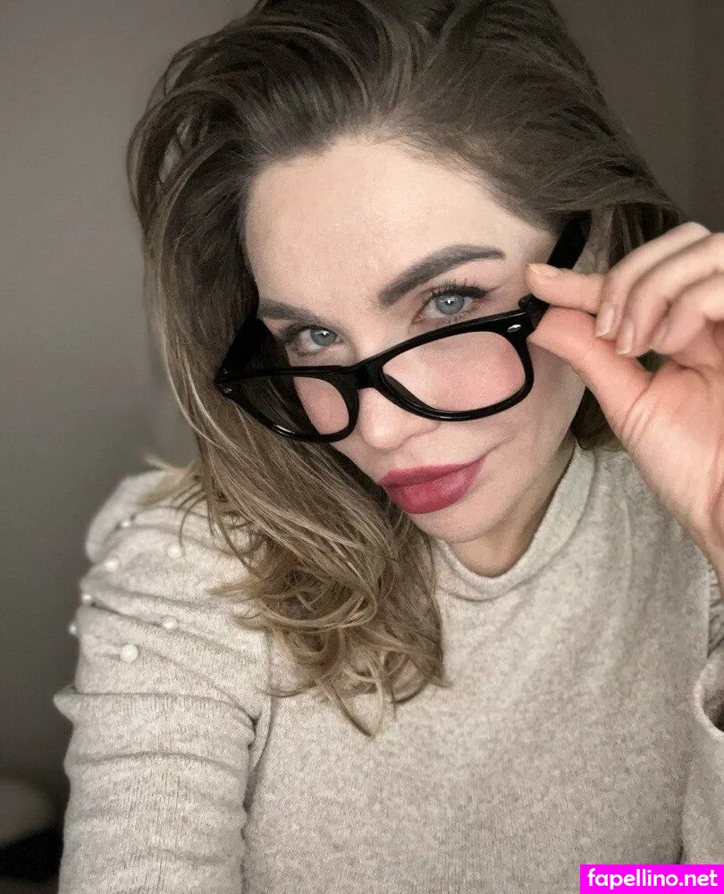 Eliza_DH, dailyeliza87, elizabethh1987, elizabethhurley1, https: Nude Leaked OnlyFans Photo #NtklzejszW