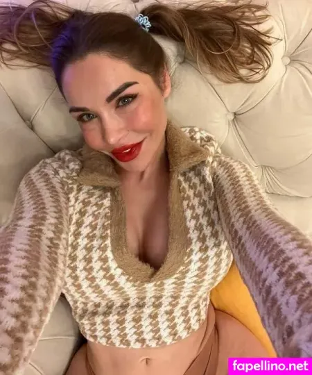 Elizabethh1987 OnlyFans Thumbnail #RkJbkXvDta