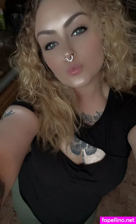 Elizabethhh422 OnlyFans Thumbnail #yTZd8Cesoa