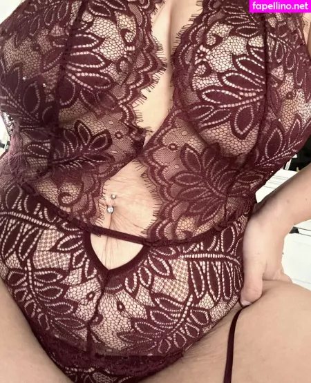 Elizabethhills11 OnlyFans Thumbnail #e5WOtbfn7l